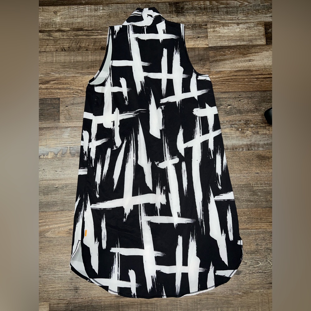 Lucy Dress - Picture 4 of 5